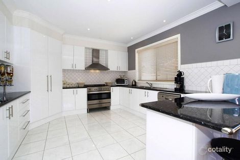 Property photo of 19 Saunders Crescent Epping VIC 3076