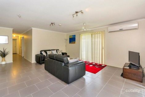 Property photo of 54 Equestrian Drive Yamanto QLD 4305