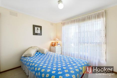 Property photo of 42 Singleton Drive Endeavour Hills VIC 3802