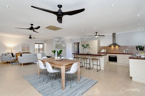 Property photo of 44 Esplanade Saunders Beach QLD 4818