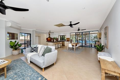Property photo of 44 Esplanade Saunders Beach QLD 4818