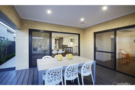 Property photo of 13 Dunlin Road Banksia Grove WA 6031