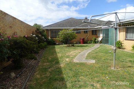 Property photo of 2 Adrian Street Colac VIC 3250