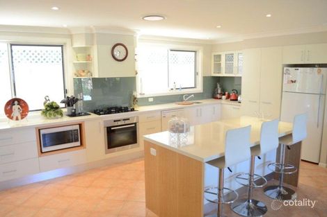 Property photo of 2 Edgewater Close Yamba NSW 2464