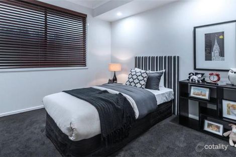 Property photo of 7 Falkland Street West Heathwood QLD 4110