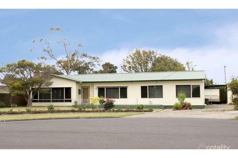 5 Ian Ct, Newcomb, VIC 3219