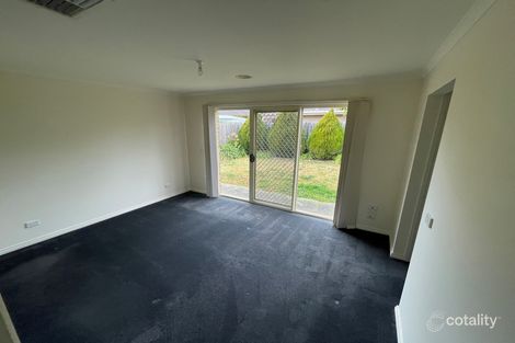 Property photo of 16 Neddletail Crescent South Morang VIC 3752