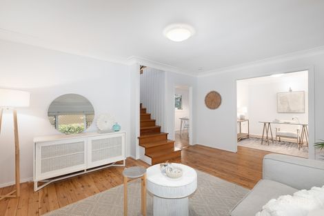 Property photo of 30 Fiona Street Point Clare NSW 2250