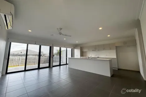 Property photo of 18A Brooking Avenue Elderslie NSW 2570