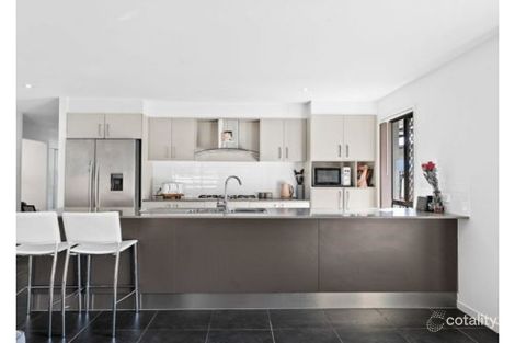 Property photo of 24 Antonio Place Coomera QLD 4209