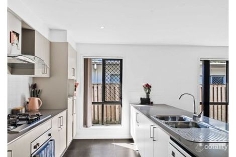 Property photo of 24 Antonio Place Coomera QLD 4209