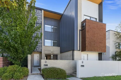 1 Harold White Ave, Coombs, ACT 2611