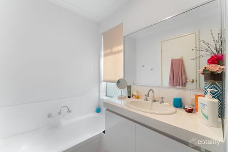 Property photo of 1/10 Elanora Drive Cooloongup WA 6168