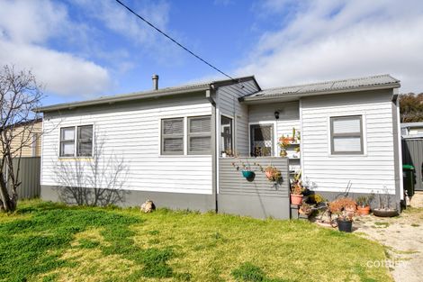Property photo of 11 Monty Walk West Bathurst NSW 2795