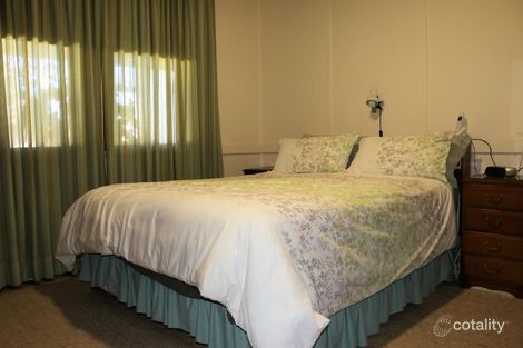 Property photo of 21 William Street Young NSW 2594