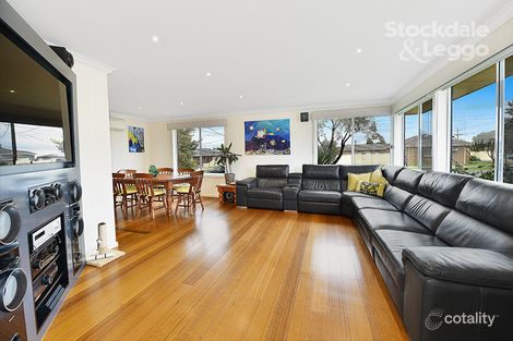 Property photo of 13 North Circular Road Gladstone Park VIC 3043