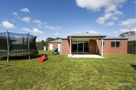 Property photo of 8 Findley Court Stratford VIC 3862