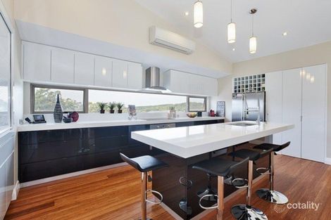 Property photo of 11 The Maindeck Belmont NSW 2280