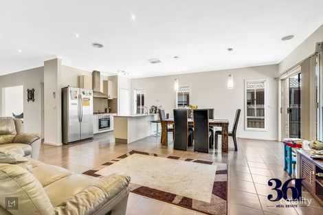 Property photo of 45 Starling Avenue Tarneit VIC 3029