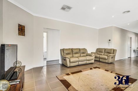 Property photo of 45 Starling Avenue Tarneit VIC 3029