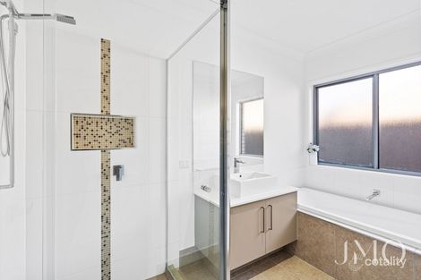 Property photo of 33 Wollombi Avenue Ormeau Hills QLD 4208