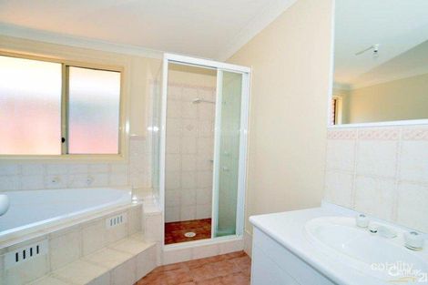 Property photo of 1/46 Greenvale Road Green Point NSW 2251