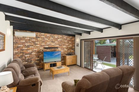 Property photo of 9 Wyndarra Way Koonawarra NSW 2530