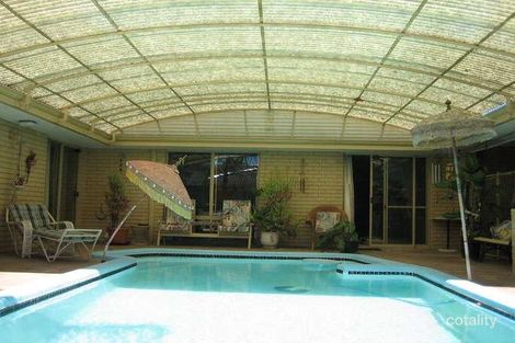 15 Kilkenny Cir, Waterford, WA 6152