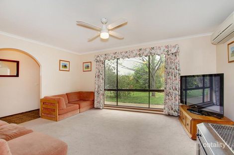 Property photo of 33 Guthridge Crescent Wanniassa ACT 2903