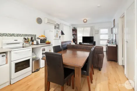 Property photo of 18/10 Simpson Street Black Hill VIC 3350