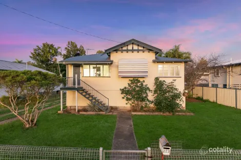222 Dean St, Berserker, QLD 4701