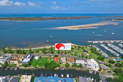 16 Oatland Esp, Runaway Bay, QLD 4216