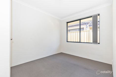 Property photo of 5 Lendich Pass Maddington WA 6109