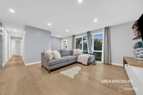 Property photo of 1/16 Wynette Close Hampton Park VIC 3976