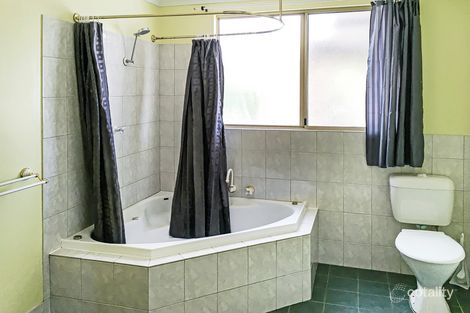 Property photo of 86 Katoomba Street Orana WA 6330