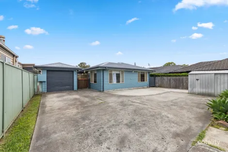 Property photo of 19A Robson Avenue Gorokan NSW 2263