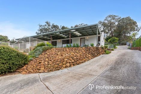 24 Cabarita Rd, Kalamunda, WA 6076