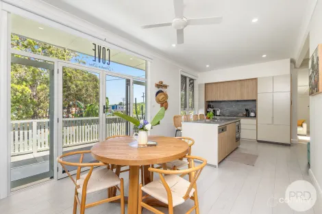 Property photo of 1 Foreshore Drive Salamander Bay NSW 2317