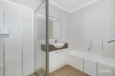8 James Cash Ct, Albany Creek, QLD 4035