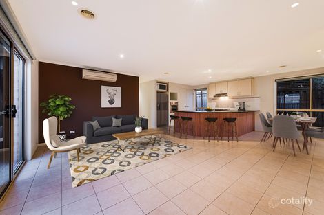 Property photo of 4 Flametree Circuit Cranbourne VIC 3977
