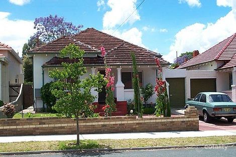 30 Sasse Ave, Mount Hawthorn, WA 6016