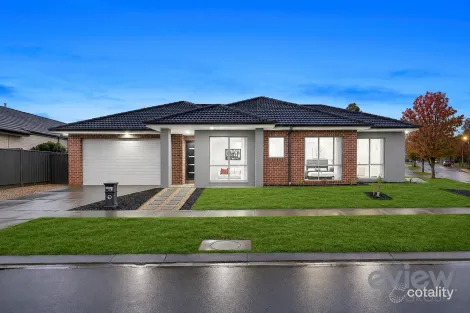 Property photo of 74 Bregman Esplanade Manor Lakes VIC 3024