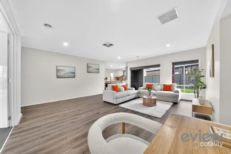 Property photo of 74 Bregman Esplanade Manor Lakes VIC 3024