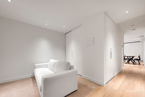 Property photo of 218/2 Hobson Street South Yarra VIC 3141