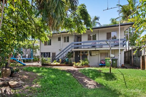 Property photo of 18 Hollywell Road Biggera Waters QLD 4216
