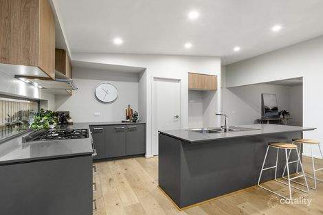 Property photo of 11 Franklin Road Mount Duneed VIC 3217