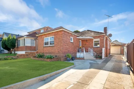 6 Bungalow Rd, Roselands, NSW 2196