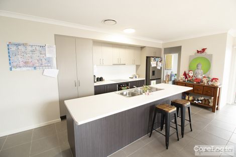 19 Richmond Tce, Plainland, QLD 4341