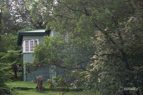 23 Gordon Rd, Bardon, QLD 4065
