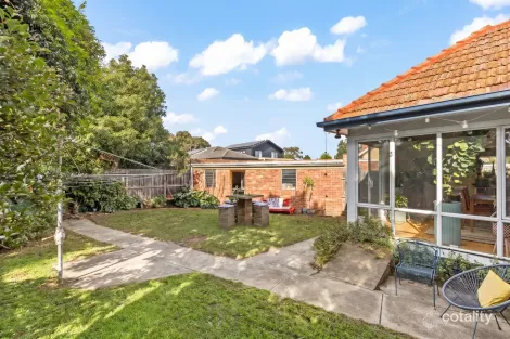 Property photo of 4 Galtes Crescent Brunswick West VIC 3055